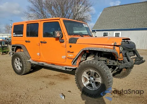 2013 Jeep Wrangler Unlimited Sahara z USA, uszkodzony, nr VIN 1C4HJWEG7DL525537